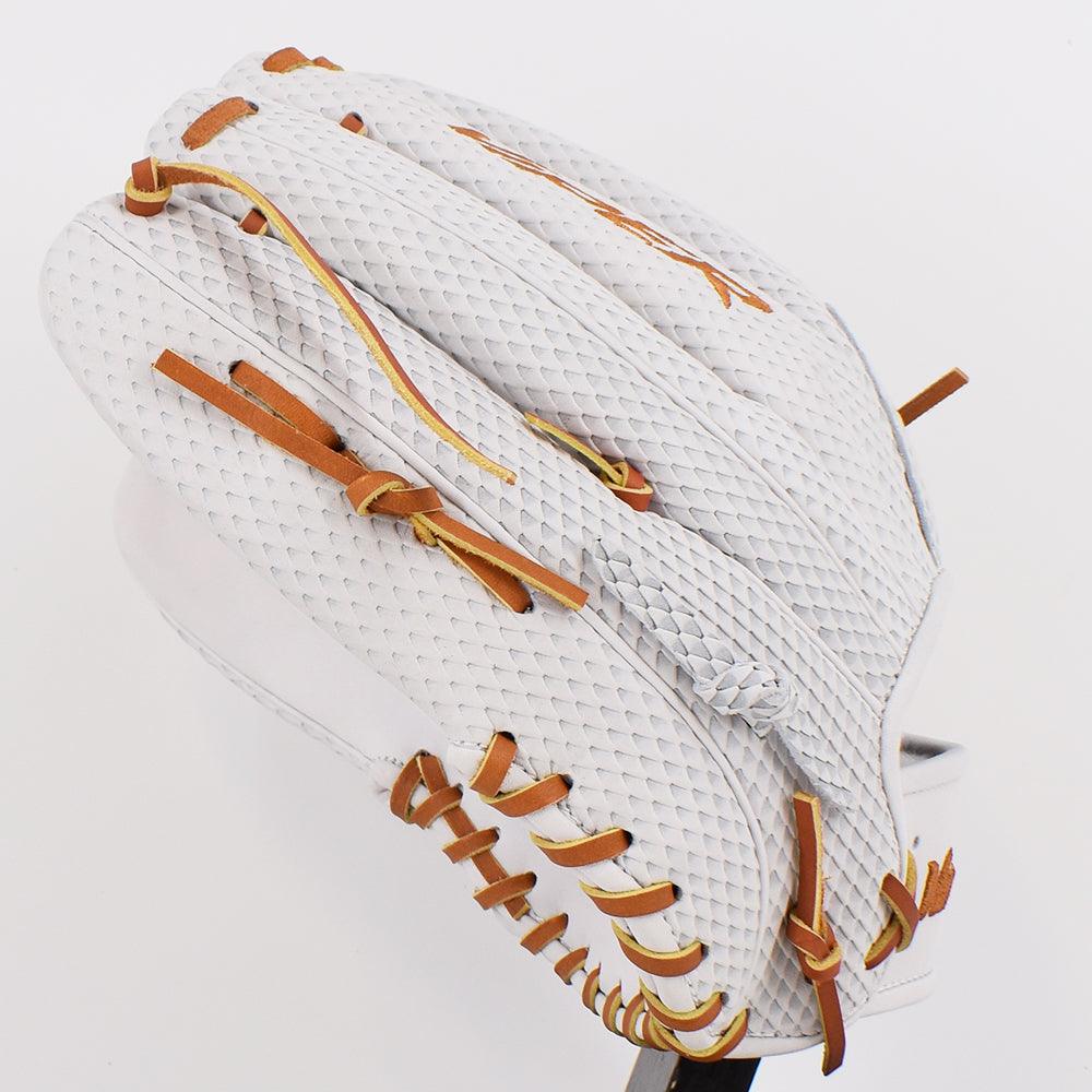 Viper Japanese Kip Leather Fielding Glove White/Tan